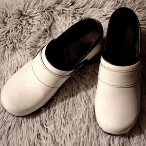 Koi brand scrub shoes